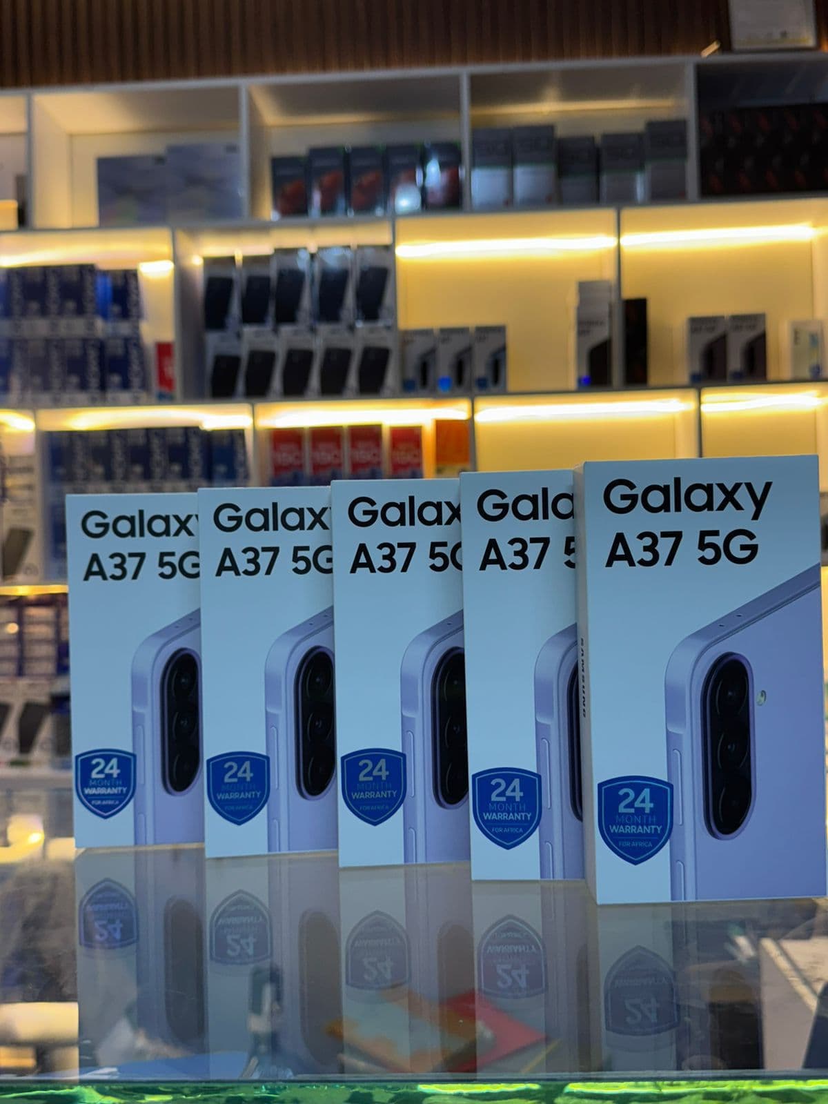 Samsung A37 256/8 GB